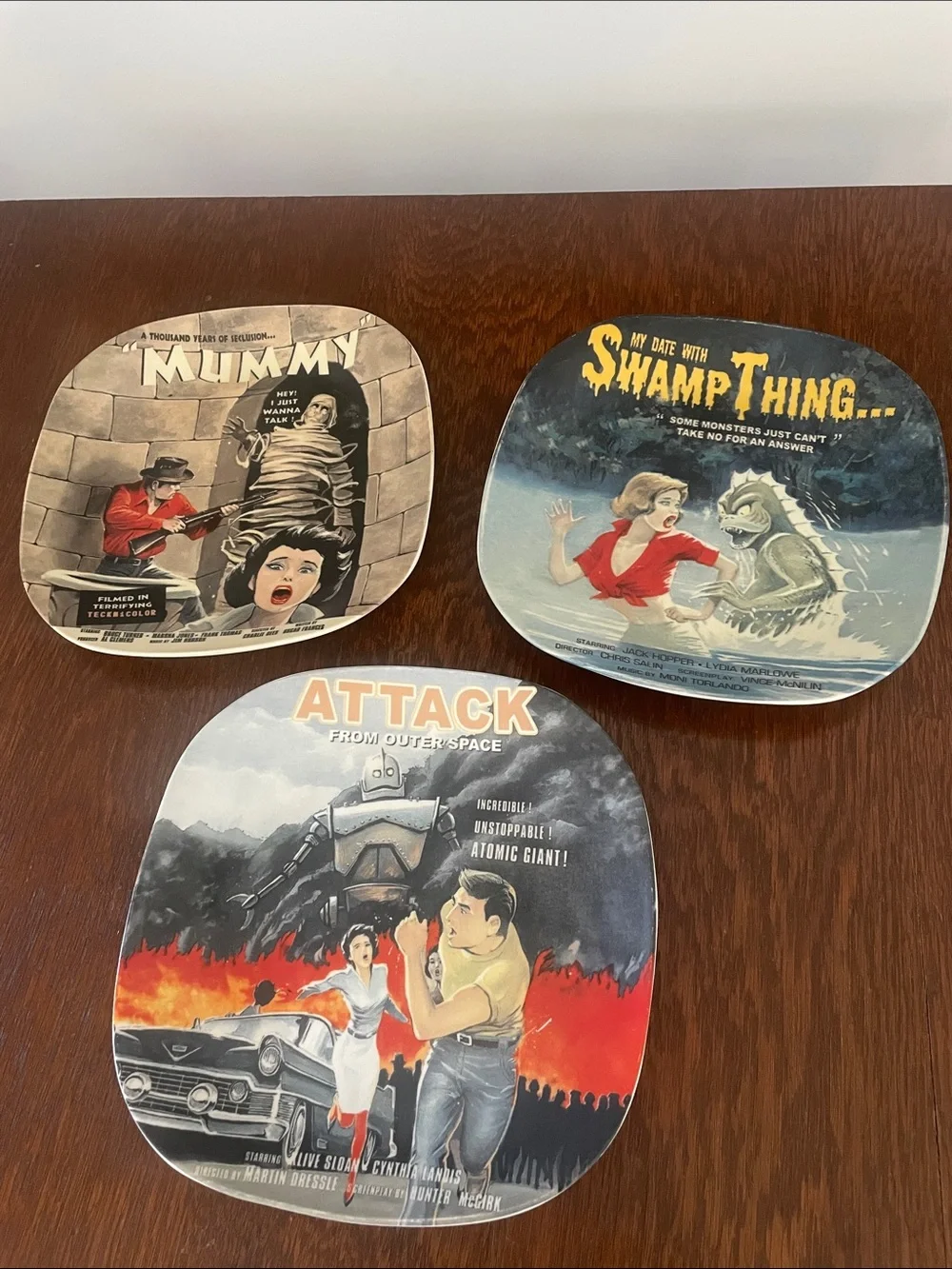 Mulberry Retro Monster Movie Dinner Plates - Red, Black, Cream
